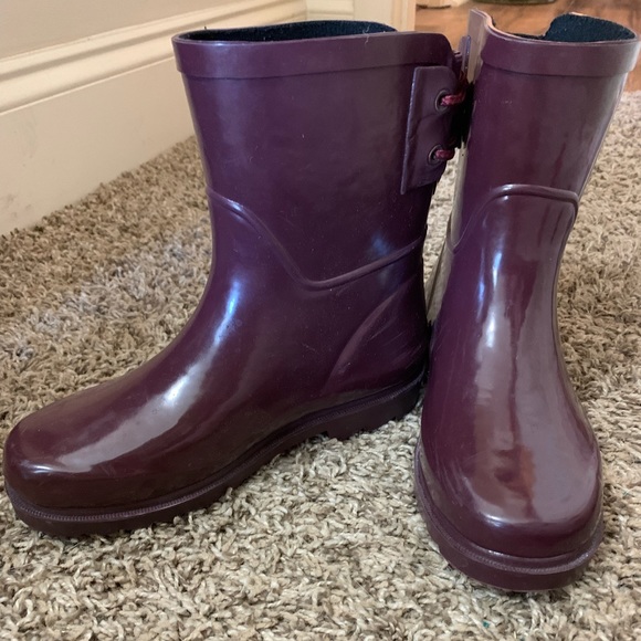 Cat&Jack Rain Boots - Picture 1 of 5